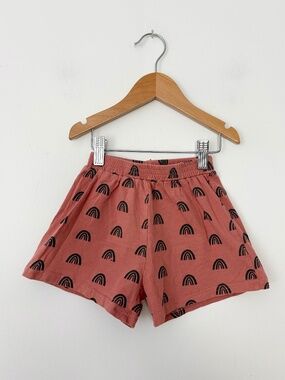 Indy & Pippa rainbow shorts